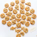 BACR001 Chefhola Bakery Crackers Cheddar Salted Cracker perspective