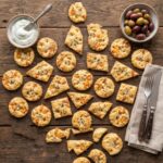 BACR001 Chefhola Bakery Crackers Cheddar Salted Cracker table
