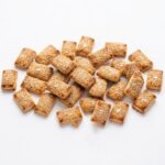 BACR004 Chefhola Bakery Crackers Sesame Salted Cracker perspective