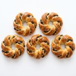 BATB002 Chefhola Bakery Turkish Bread Rolls Olive Filled Bread