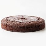 PAAC002 Chefhola Pastries Albanian Cakes Cocoa Landoche Threemilk Cake side