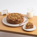 PAAC004 Chefhola Pastries Albanian Cakes Hazelnut Walnut Pistachio Threemilk Cake table