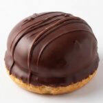 PACP003 Chefhola Pastries Cream Puffs Cocoa Estrules perspective