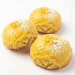 PACP005 Chefhola Pastries Cream Puffs Lemon Estrules perspective