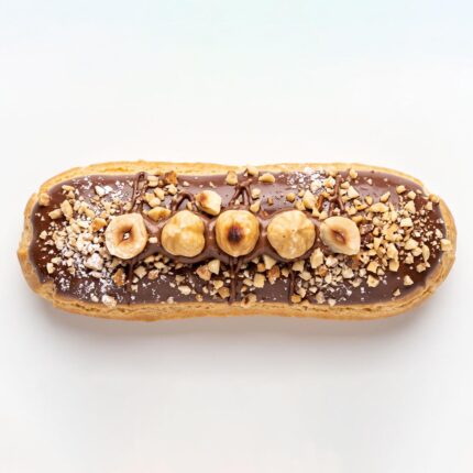 PACP008 Chefhola Pastries Cream Puffs Sliced ​​Hazelnut Estrules
