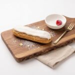 PAEC002 Chefhola Pastries Eclairs Plain Eclairs table