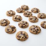 PAKU002 Chefhola Pastries Cookies Drop Chocolate Cookie perspective