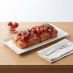 PALC010 Chefhola Pastries Loaf Cakes Strawberry Baton table