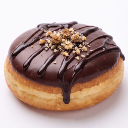 PAS DON 09 Chefhola Pastries Donuts Mulberry Molasses Boston Donut Perspective